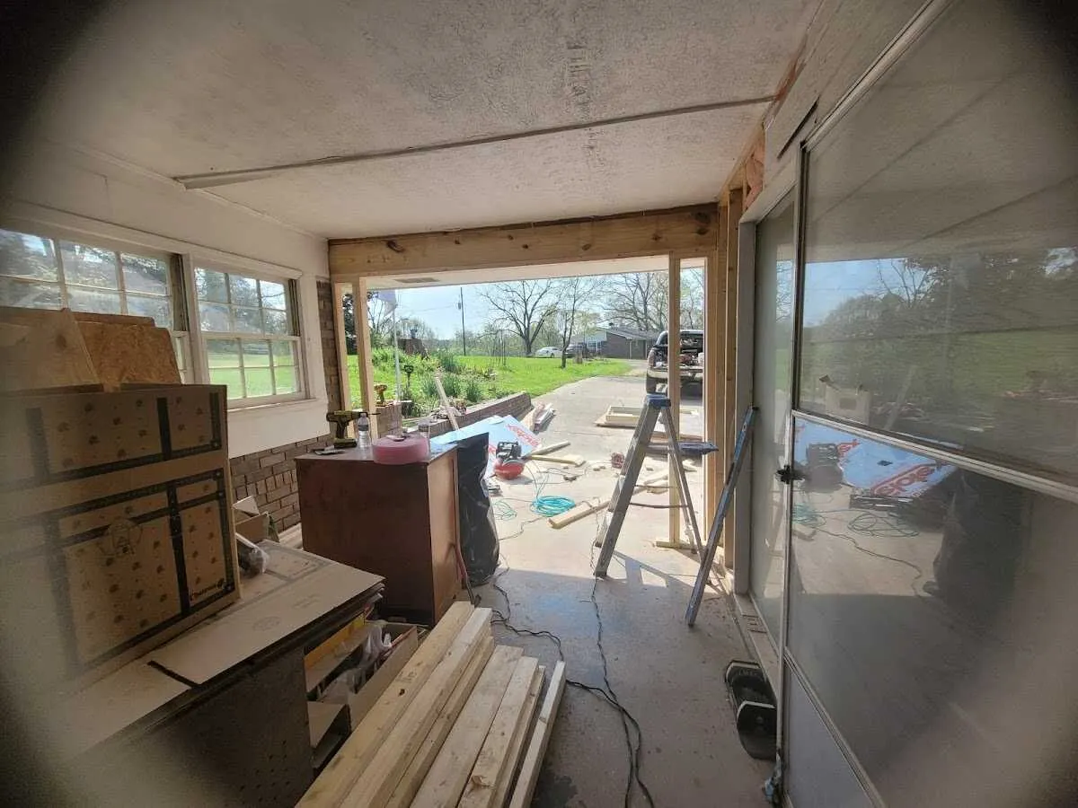 Air movers and dehumidifier for Water Mitigation Services in Spanish Fork